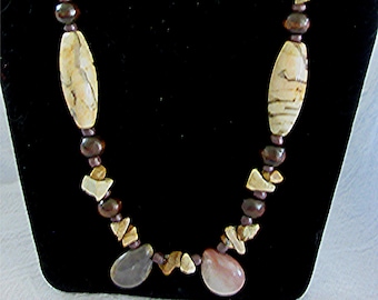 Brown & tan natural stone beaded necklace