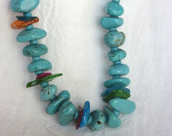 Turquoise and agate beaded necklace
