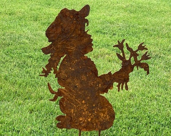 Amy Metal Vintage Silhouette for the Garden or Yard Art