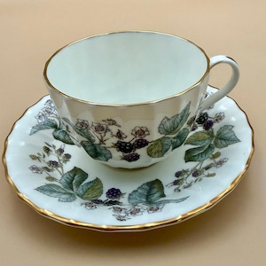 Royal Worcester Lavinia Tea Cup - Etsy
