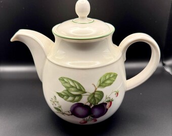 Czajniczek Ashberry marki Marks & Spencer – St Michael Royal Doulton Fine China