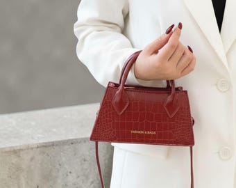 Burgundy Shoulder Bag, Small Crossbody Purse, Elegant Zipper Handbag for Women