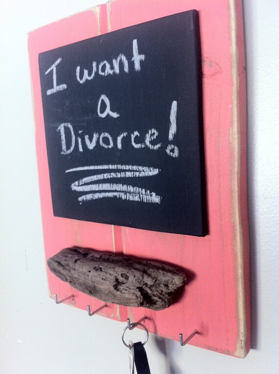 Items similar to Rustic Coral Driftwood Keychain Hanger with Chalkboard