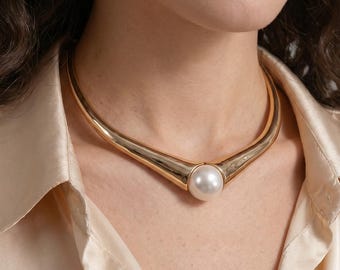 Pearl Accent Gold Cuff Collar Necklace: Sculptural Minimalist Statement Jewelry
