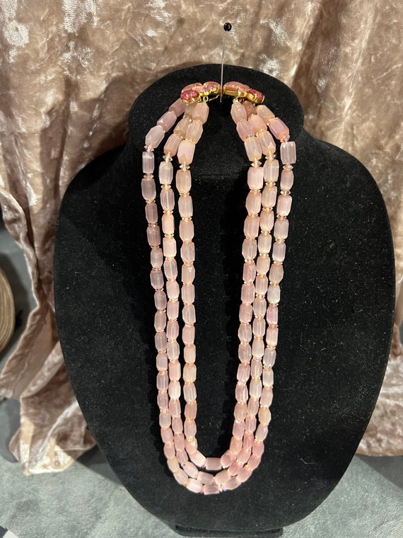 Beautiful vintage pink glass triple beaded necklac