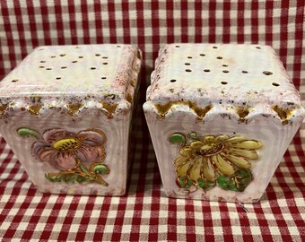 Vintage ceramic salt and pepper shakers