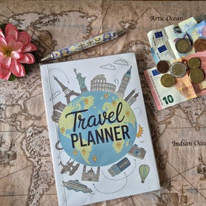 Reisdagboek wereldbol design | A5 travel journal met wereldberoemde bezienswaardigheden | cadeau reiziger afbeelding 1