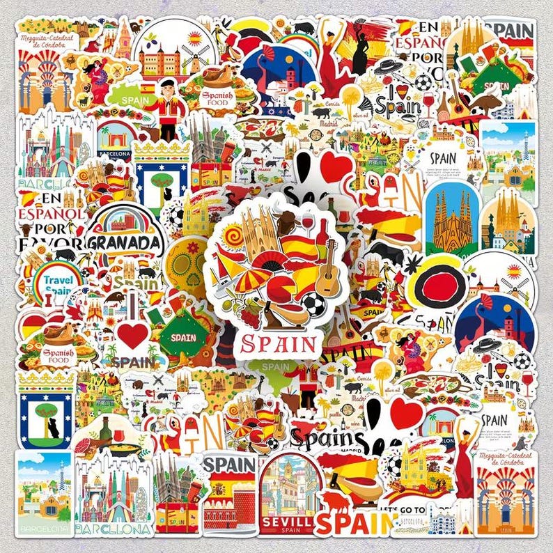 Pu&ograve; includere: Una collezione di adesivi colorati con icone culturali spagnole. Gli adesivi presentano immagini di ballerine di flamenco, monumenti architettonici, cibo e la bandiera spagnola. La parola "Spagna" &egrave; ben visibile su molti adesivi, con vari design e forme.