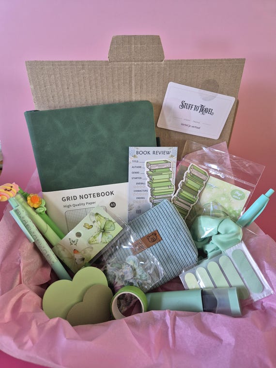 bookish bundles groen: journaling cadeauset met A5 notitieboekje, portemonnee en boekenleggers | 17-delig