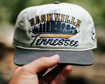 Gorra snapback de Nashville, gorra vintage bordada, gorra camionera retro de Tennessee, recuerdo de la ciudad de la música, gorra urbana ajustable, regalo para él.