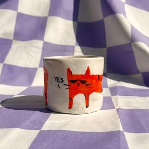 YES Cat Espresso Cup 180ml, Funny Hand Painted Ceramic Orange Tabby, Small Stoneware Pottery, Kawaii Kitty Lover Gift, Coffee Matcha Mug