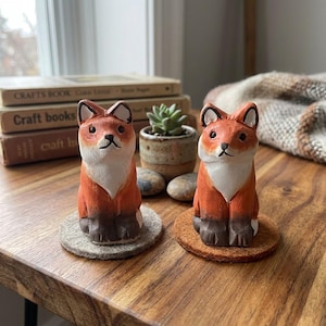 Set of 2 Fox Figurines, Forest Animal Home Decor, Tiny Fox Statue, Woodland Nursery Gift, Unique Desk Accessory, Minimalist Animal Sculpture