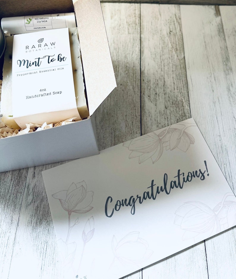 Engagement Gift box with note card to personalize.