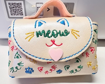 small purse/pouch
