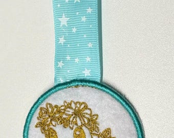 pacifier clip