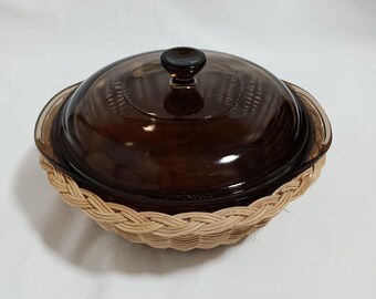 Pyrex Americana Vintage Brown 1.5 Qt Casserole Dish W Lid Basket 023 623C