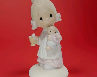 Precious Moments 'Jesus Is the Light' Porcelain Figurine E-1373/G