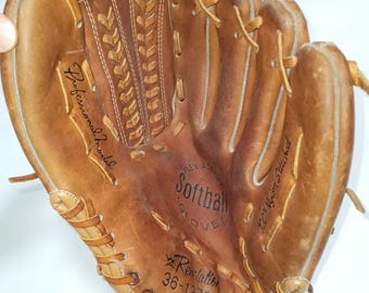 Revelation Softball Glove Mitt Right Hand Throw Professional 36-1270-2