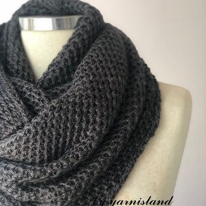 Christmas Sale, Knit scarf, infinity scarf, Cowl scarf, Dark gray scarf, Scarf, Circle scarf, Chunky scarves, Gift for her, Gift for him image 3