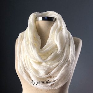 Christmas Sale, Knit scarf, infinity scarf, White scarf, scarf, fall accessories, 12 colors, cowl scarf, chunky scarf, gift for her