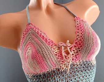 Biustonosz szydełkowy, festiwalowy krótki top, festiwalowy biustonosz bralette, letni kolorowy top, szydełkowy top halter, odzież festiwalowa, ręcznie robiony top, damski gorset