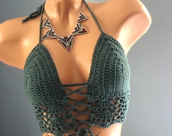 Virkad topp, Festival Crop Top, Festival Bralette, Sommarfärgad topp, Virkad halternecktopp, Festivalkläder, Grön bustier, Damtopp, 2021