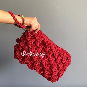 Crochet crocodile stitch clutch bag, straw clutch bag, mustard crochet bag, handmad, straw yarn, Birthday gift, Gift for mom