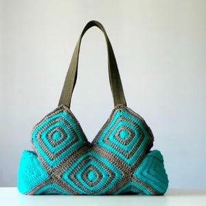 Mother&#39;s Day Sale, Crochet Bag, fall autumn, women bag, crochet stripet bag, granny square, Shoulder Bag, Birthday gift, Gİft for mom