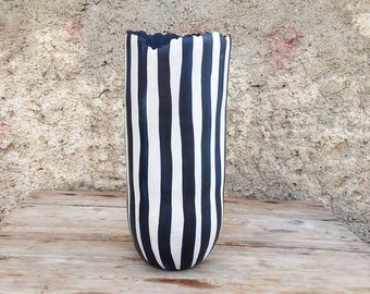 Ceramic vase, black (deep blue) and white organic design. Vertical lines.