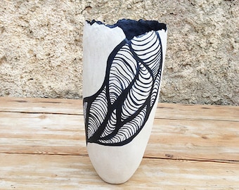 Ceramic vase, black and white organic design