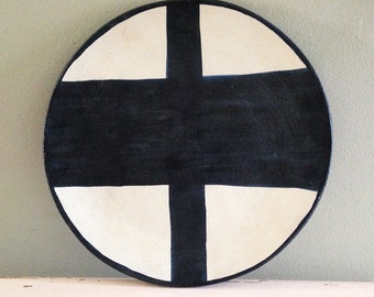 Ceramic plate, nearly black deep blue and white organic design. Irregular organic cross.