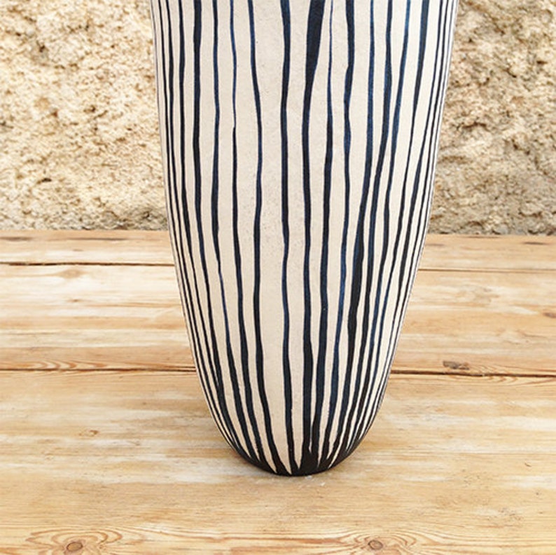 Ceramic vase, black and white lines, organic design image 3