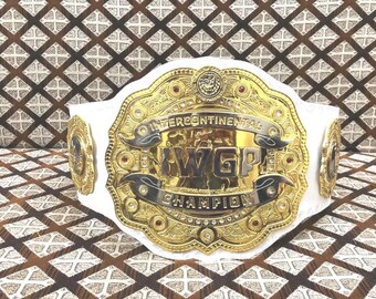 Cintura replica del campionato intercontinentale IWGP - Placche in ottone massiccio, cinturino in pelle bianca - Oggetto da collezione per il wrestling