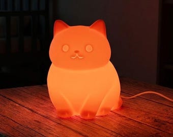 ぽっちゃり猫型ランプ、USB電源式ベッドサイドナイトライト、高さ6インチ