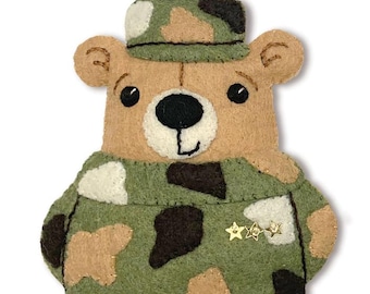 MerryCollectibles | ARMY BEAR felt ornament kit
