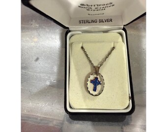 Sherwood Hand Crafted Crystal Scotland Sterling Silver Blue Cross Necklace Boxed