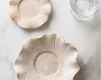 Handmade Jesmonite Lotus Dish, Marbled Cream Decor, Ring Jewellery Trinket Holder
