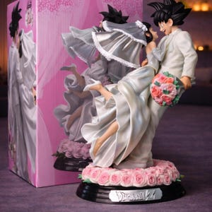 悟空とチチの結婚式フィギュア 31cm ドラゴンボールZ – アニメカップル像、ドラゴンボールコレクターズアイテム、結婚祝い、アニメ装飾