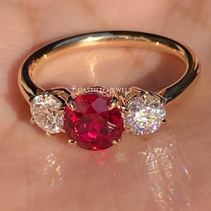 2.00 CT Red Round Ruby Wedding Ring, 14K Solid Gold Lab Grown Round Cut Side Stone Engagement Ring, Three Stone Basket Set Solitaire Ring.