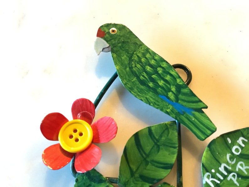 Hand made Puerto Rican parrot metal sculpture souvenir Puerto Rico Amazônia Vittata ready to ship image 2