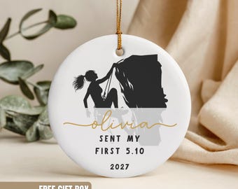Enfeite de Natal personalizado com silhueta de escalador, nome, frase ou ano. Ideal para amantes de escalada em rocha. Lembrança de Natal, troféu de aventura e primeira ascensão.