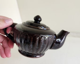 Vintage 1970s Small Brown Tea Pot