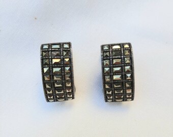 Boucles D'oreilles Clips Vintage Argentées Avec Pierre Noire - Parfait état