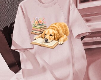 眠っているゴールデンレトリバー PNG | 本好きの犬のデザイン | 水彩画風の読書をする子犬