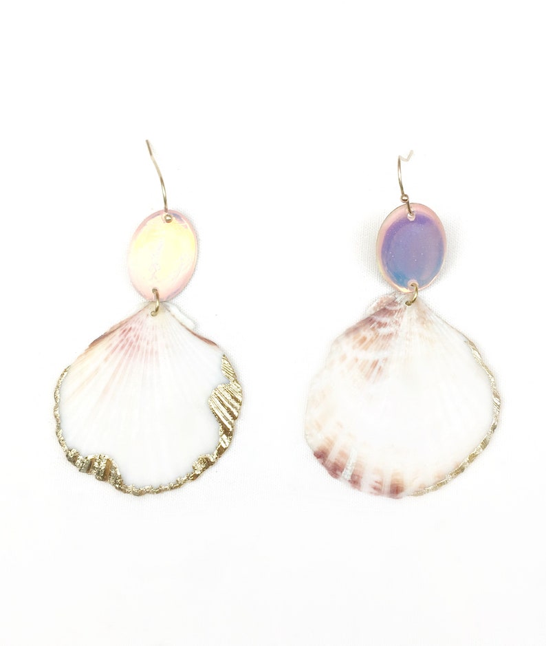 Natural gold filled 18 K shell earrings handmade iridescent oval bead image 8