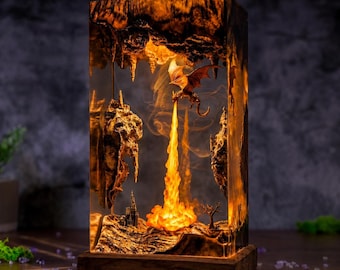 Lámpara de resina con dragón que escupe fuego, luz nocturna de dragón, decoración de dragón de fantasía, arte de resina hecho a mano, regalo para jugadores, decoración de habitación de D&D
