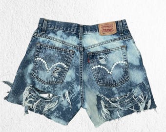 Short en jean Levi's 550 reconstitué|Décoloré, effet vieilli et décoré|
