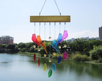 Campana de viento con forma de pájaro de cristal arcoíris, atrapasol artesanal estilo cristal marino, colorida decoración para jardín exterior, adorno colgante bohemio para patio, regalo para mamá.