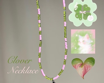 Collares de cuentas / Collares con dijes / Dijes de oro y plata / Perfectos para regalar y combinar con otros collares