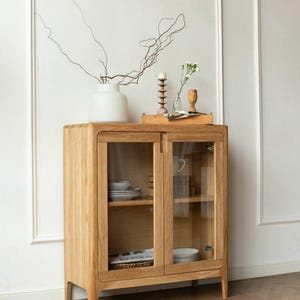 Japandi Oak Glass Cabinet, Minimalist Display Sideboard, Solid Wood Hutch, Scandinavian Kitchen Cabinet, Modern Organic Display Case